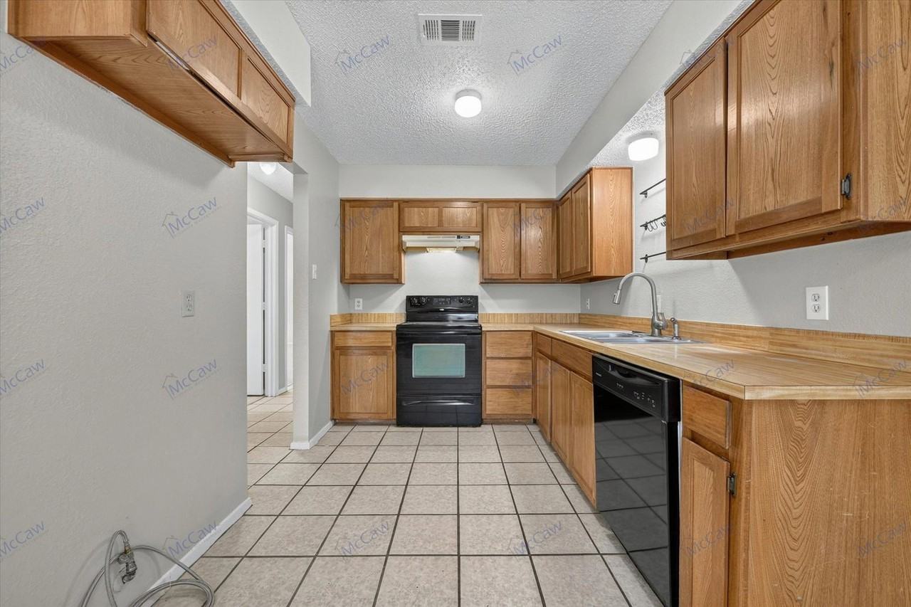 7761 Sable Ln - Photo 6 of 22