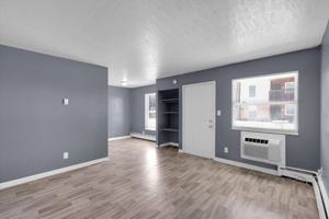 featured image of 421 Poplar Level Ct #302