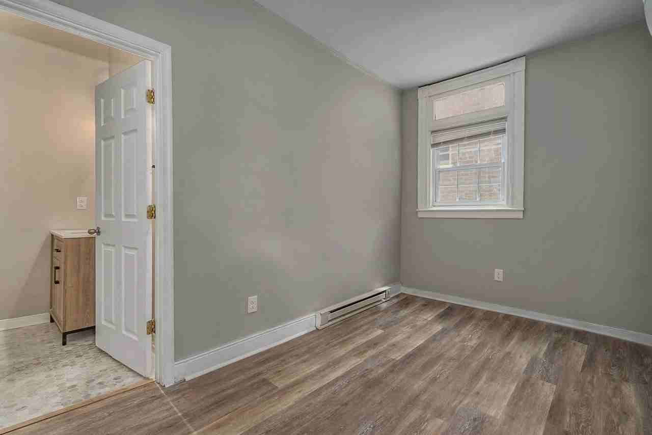 2215 W Grace St #2 - Photo 7 of 12