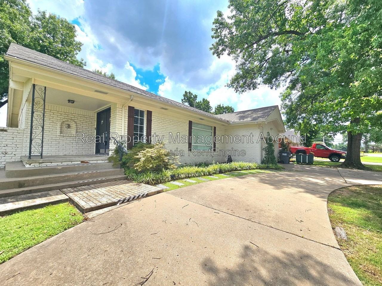 5019 S Joplin Ave - Photo 2 of 28