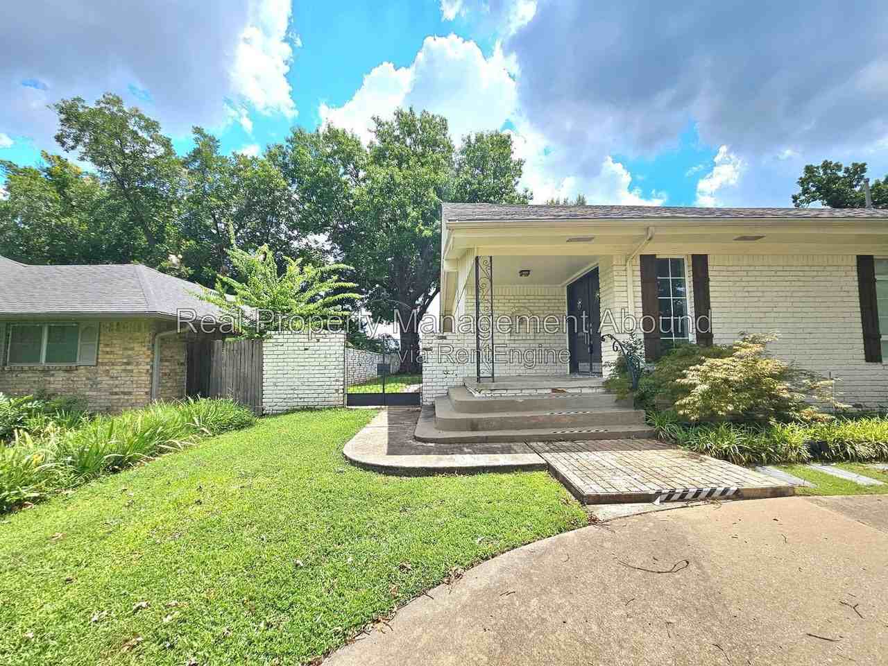 5019 S Joplin Ave - Photo 3 of 28