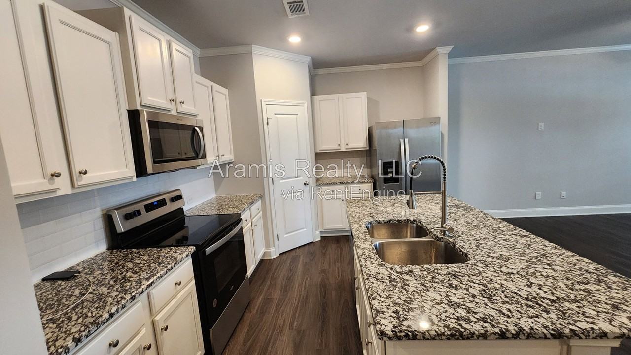 5258 Pinnacle Walk Ct - Photo 3 of 14