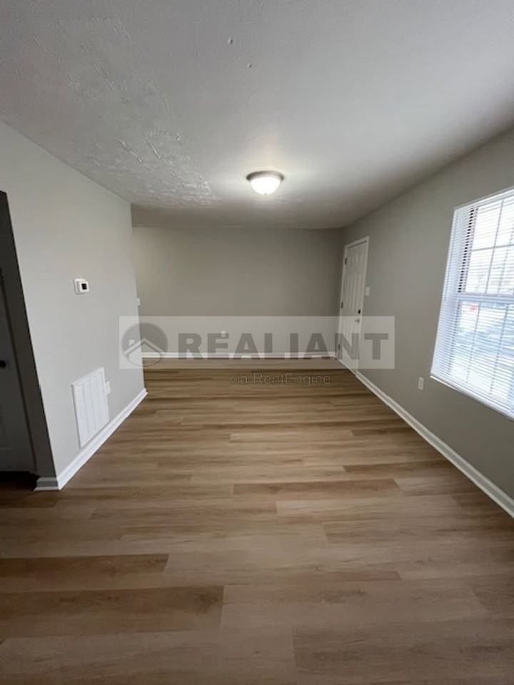 32 Mary St #5 - Photo 4 of 11