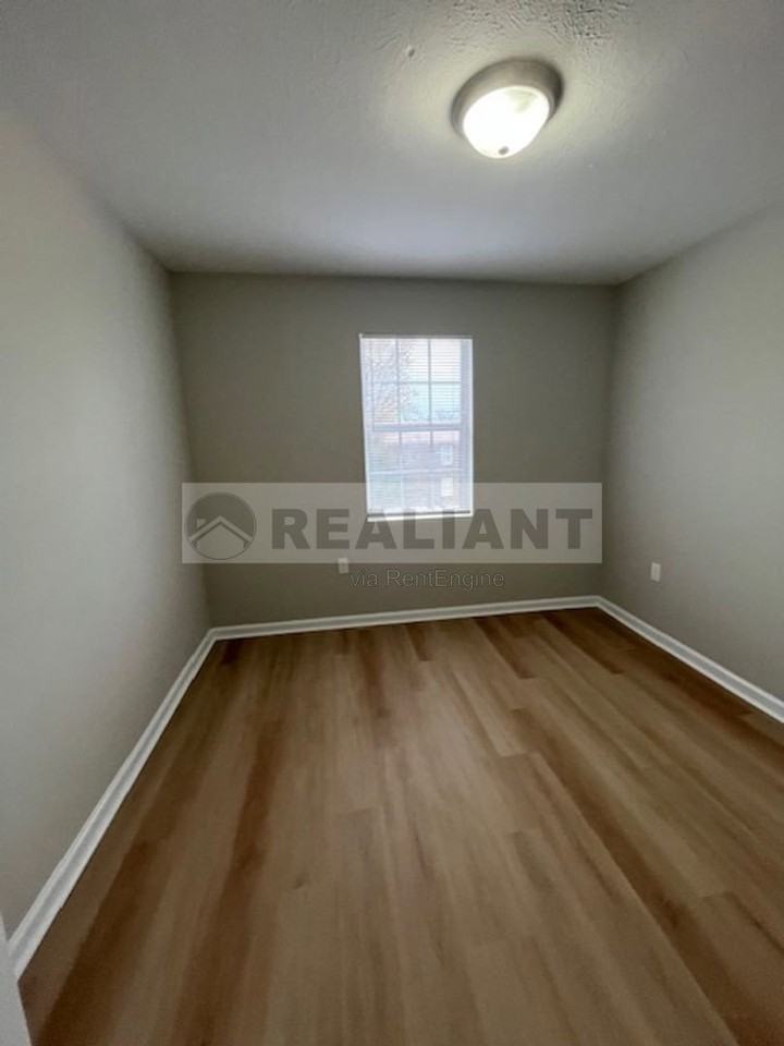 32 Mary St #5 - Photo 7 of 11