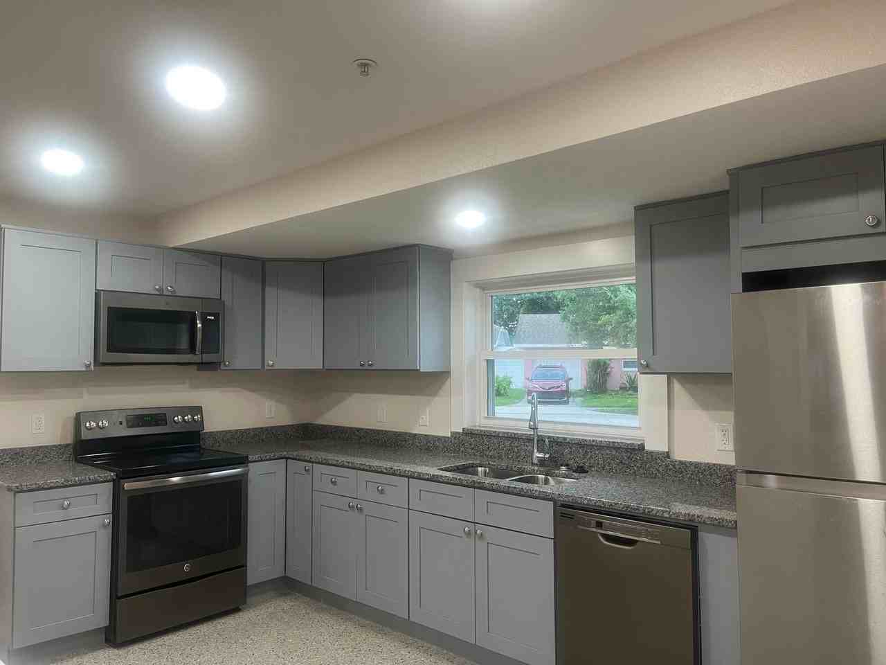 8223 Le Mesa St - Photo 6 of 32