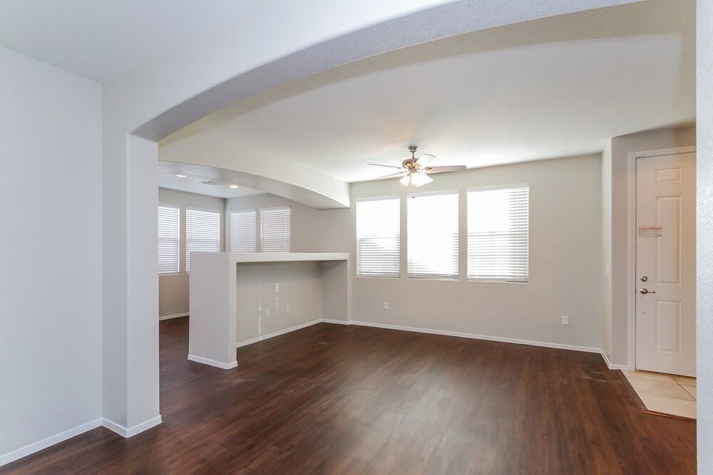 5344 Brazelton St - Photo 4 of 15