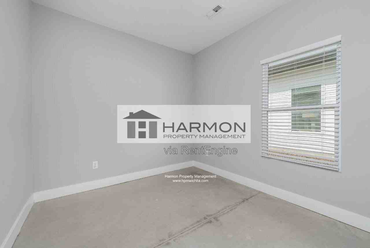 2164 S Thatcher Ct - Photo 6 of 12