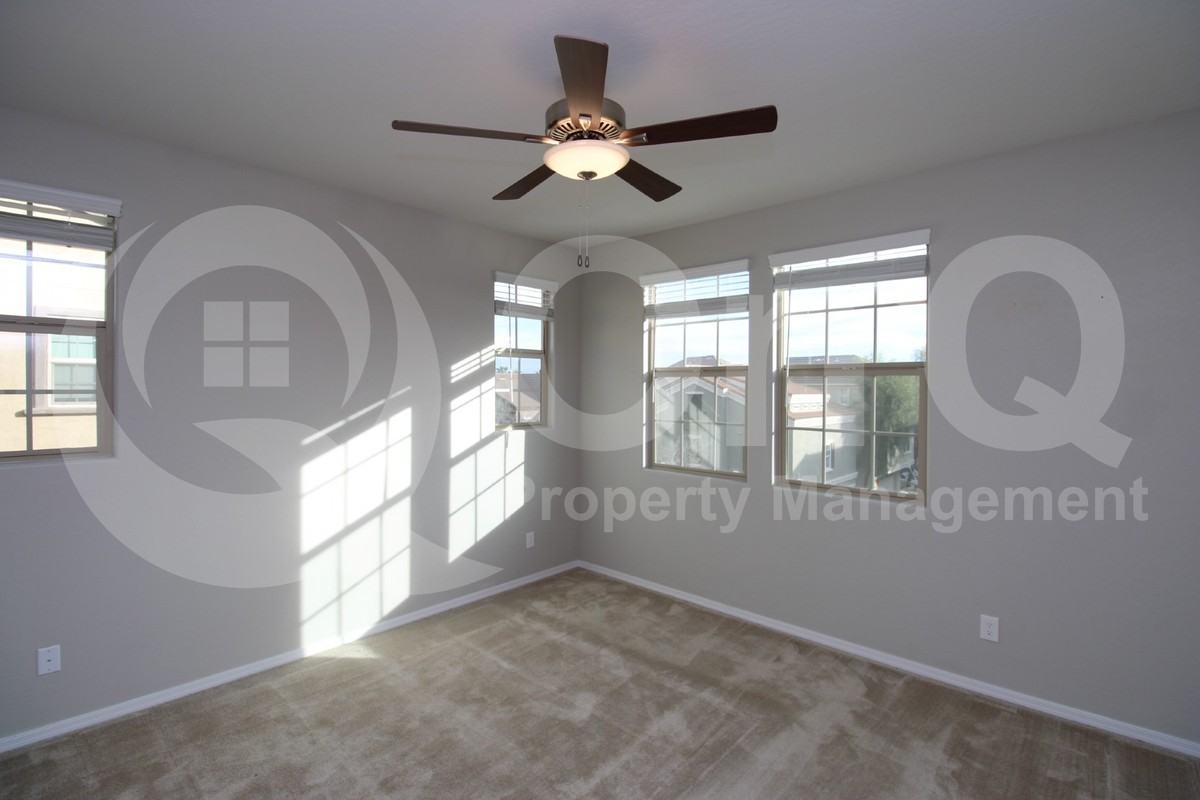 1731 E Dogwood Ln - Photo 7 of 15
