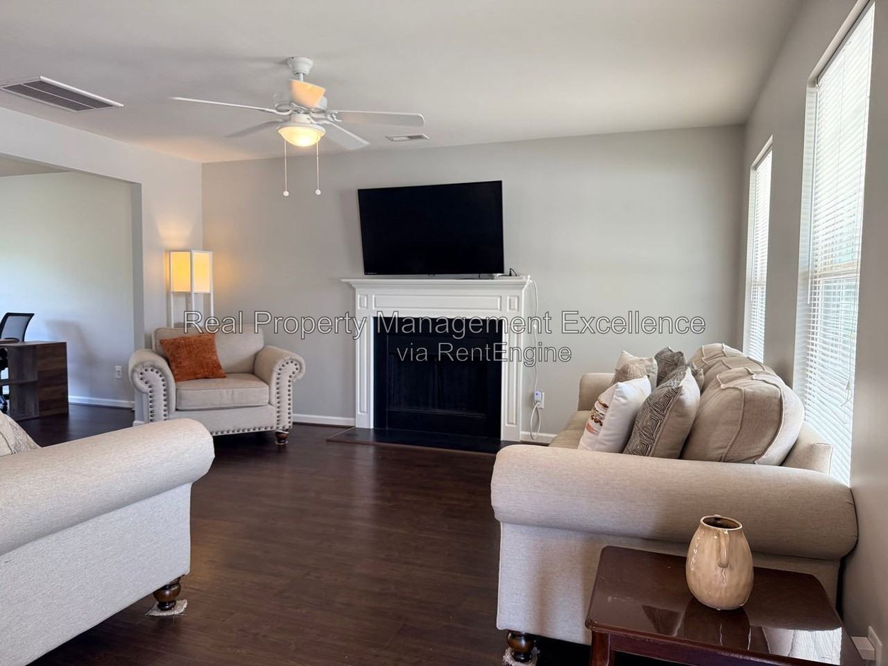 3446 Ferdilah Ln - Photo 5 of 50