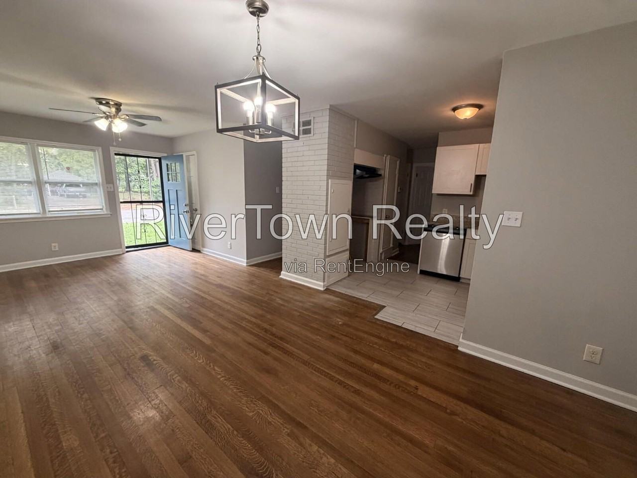 1486 Patterson St - Photo 2 of 14