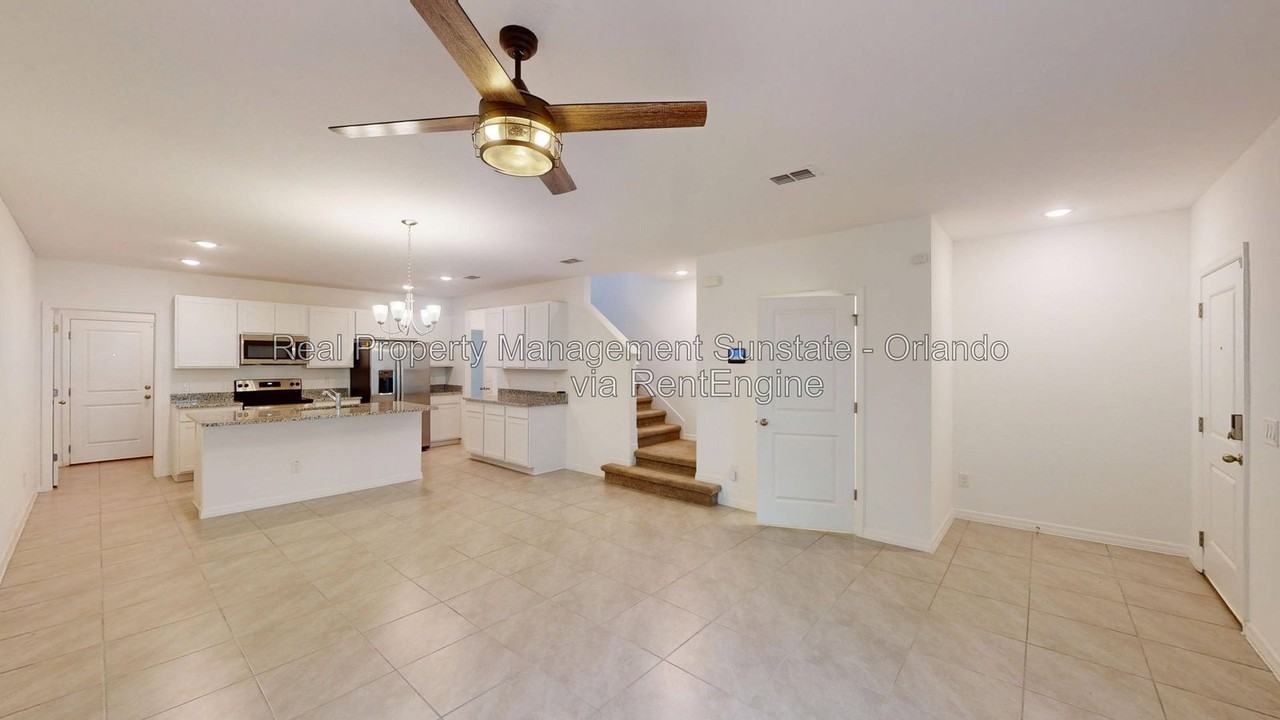 648 Belgrove St - Photo 5 of 23