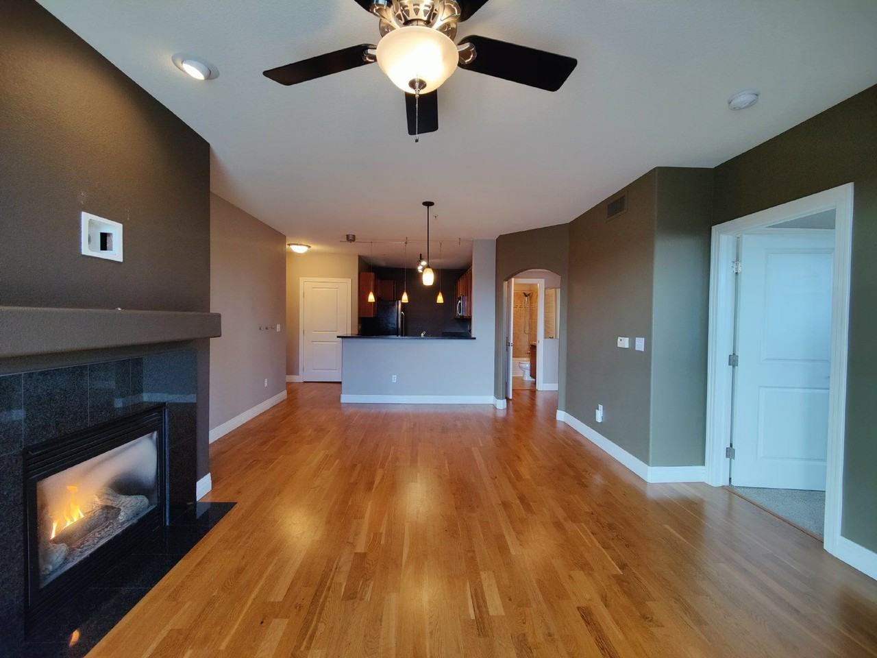 9019 E Panorama Cir #D404 - Photo 4 of 24