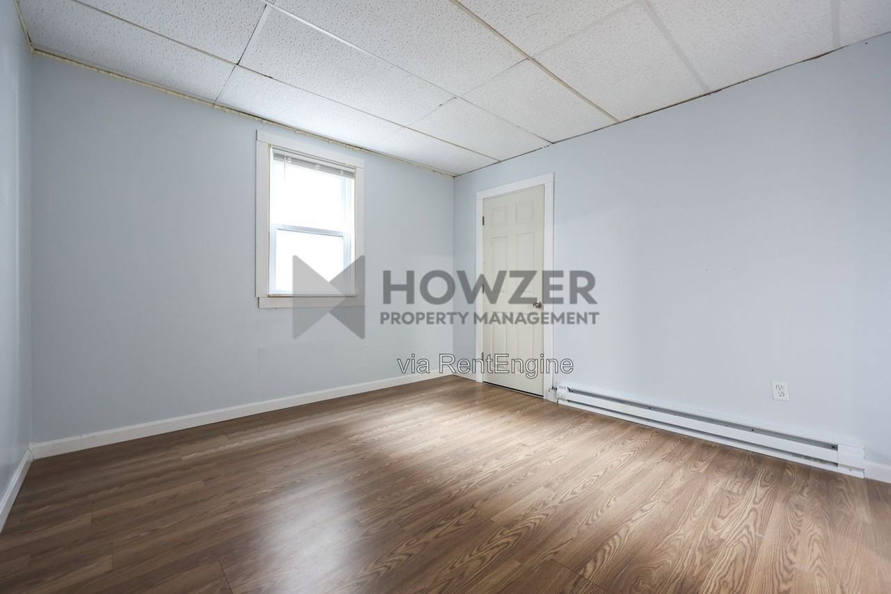 85 Myrtle St #1 - Photo 3 of 20