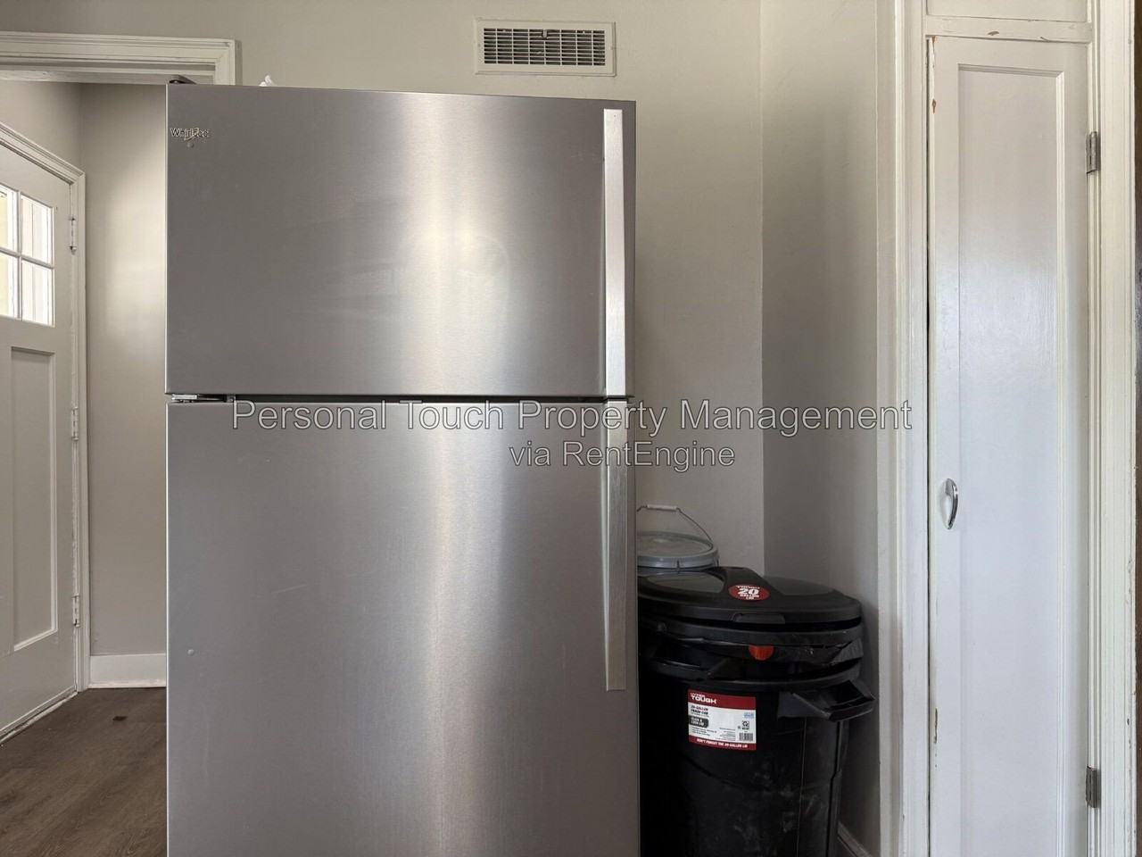 704 8th St S - Photo 7 of 48