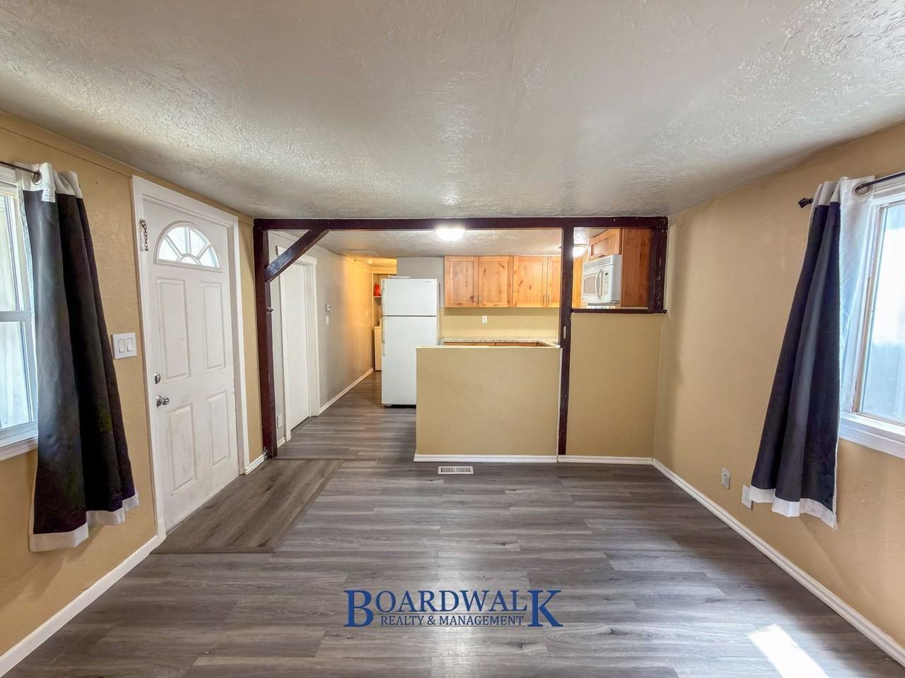 155 W State St #3 - Photo 7 of 29