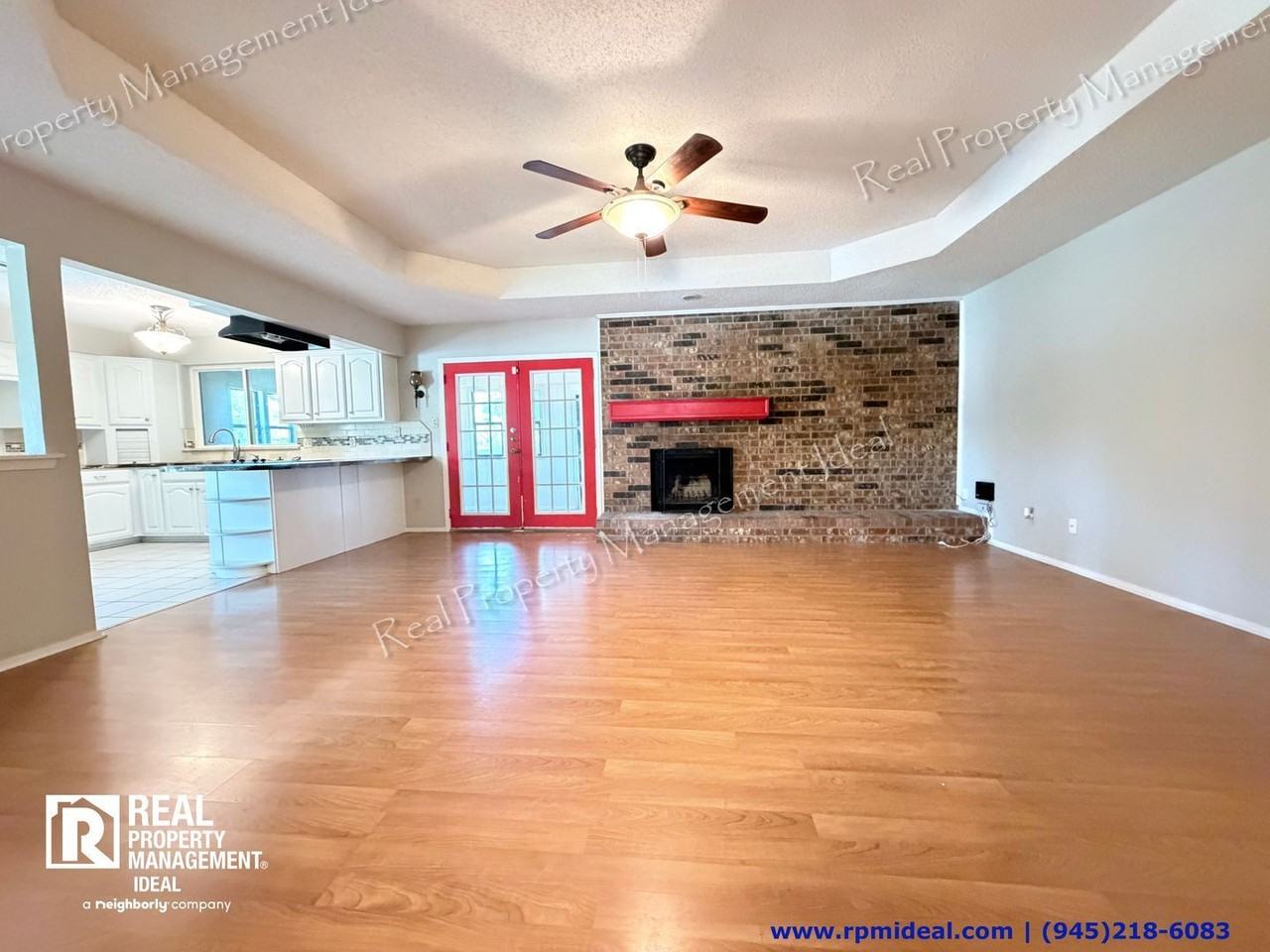 7832 Pebblebrook Dr - Photo 4 of 29