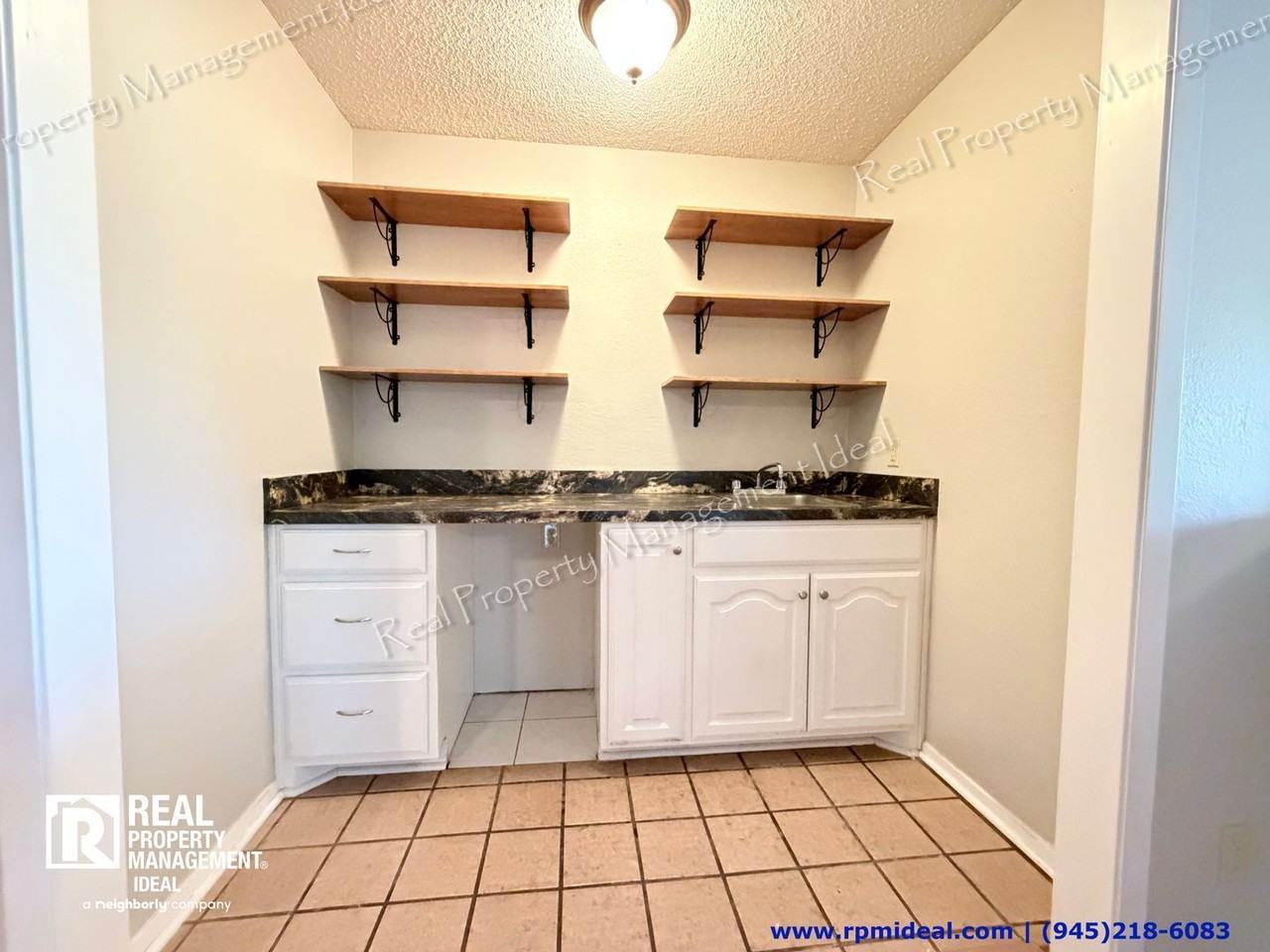 7832 Pebblebrook Dr - Photo 7 of 29