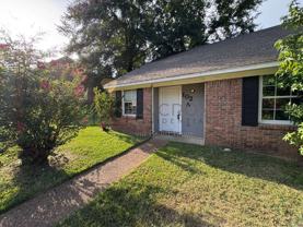 102 Briarmeade Dr #A - Photo 1 of 1