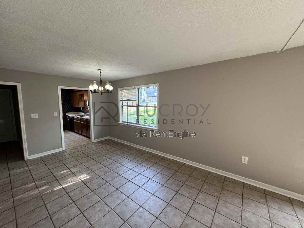 102 Briarmeade Dr #A - Photo 3 of 14