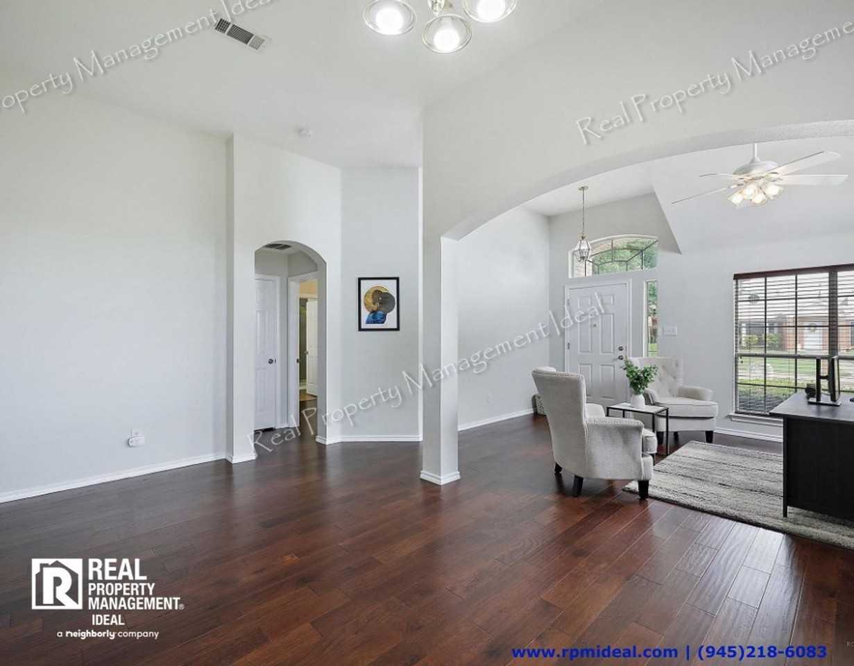 4207 Osborn Rd - Photo 3 of 20