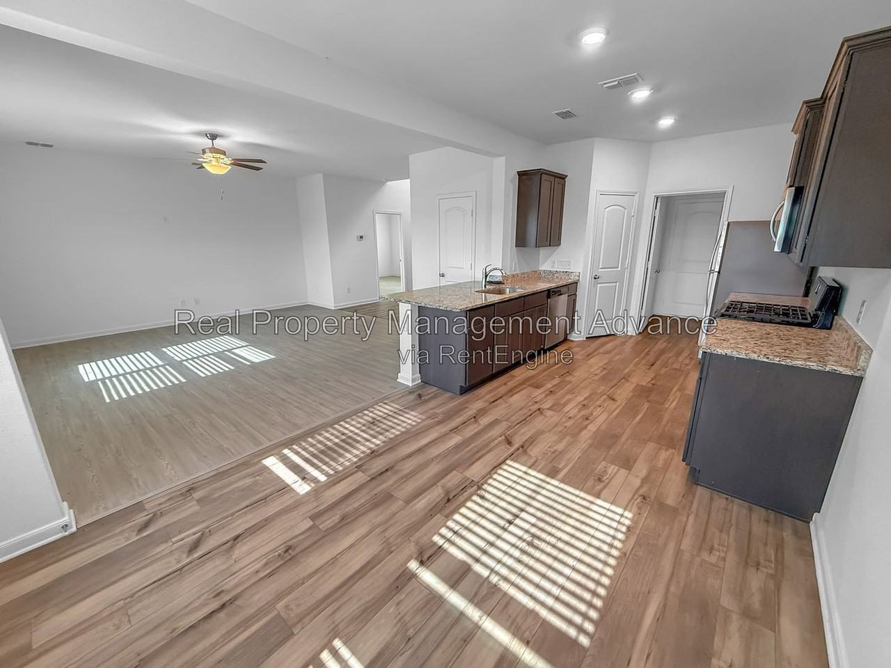 8123 Big Timber Trl - Photo 7 of 20