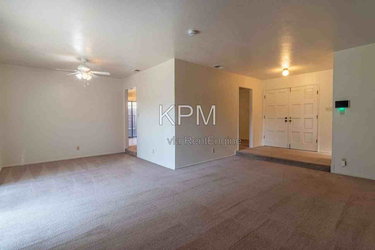 3525 Mill Springs Dr - Photo 7 of 29