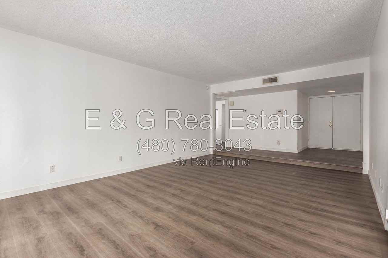 5055 W Vogel Ave - Photo 6 of 32