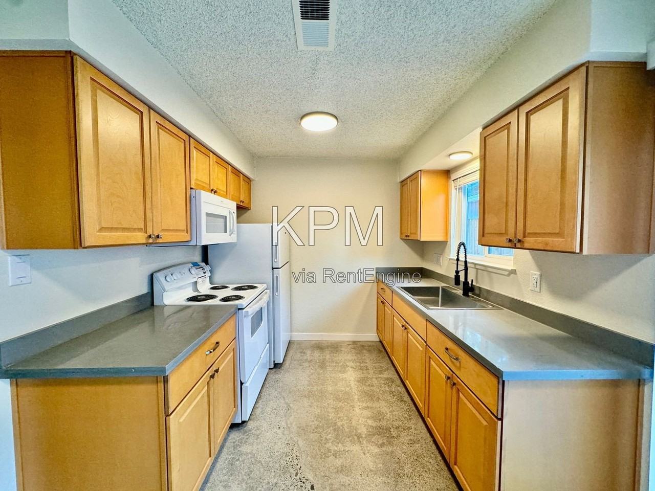 6632 N El Dorado St - Photo 4 of 7