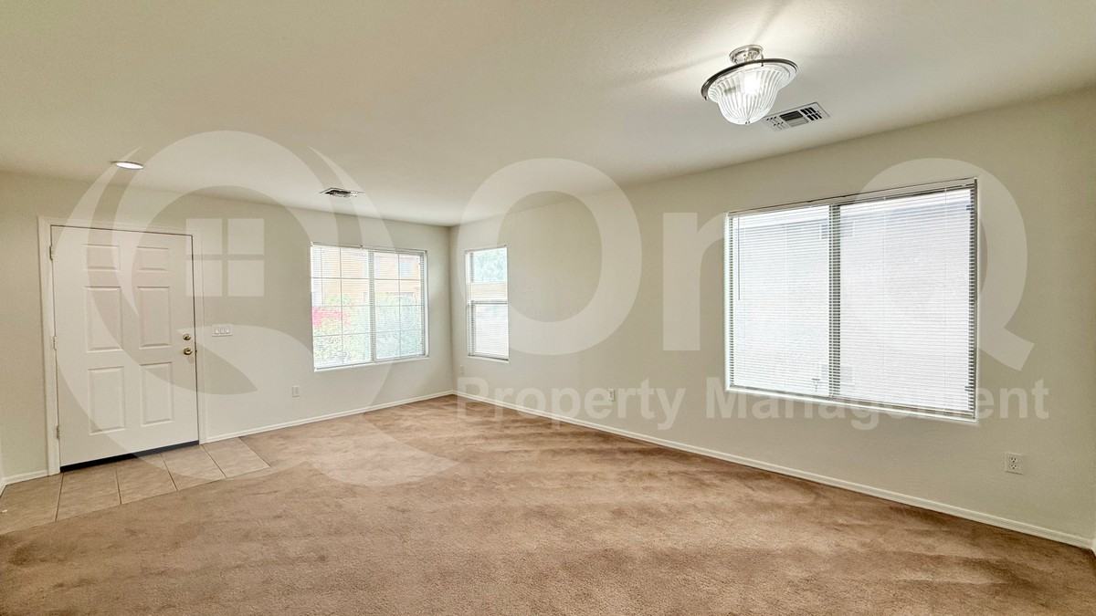 1831 W Desert Seasons Dr - Photo 3 of 23