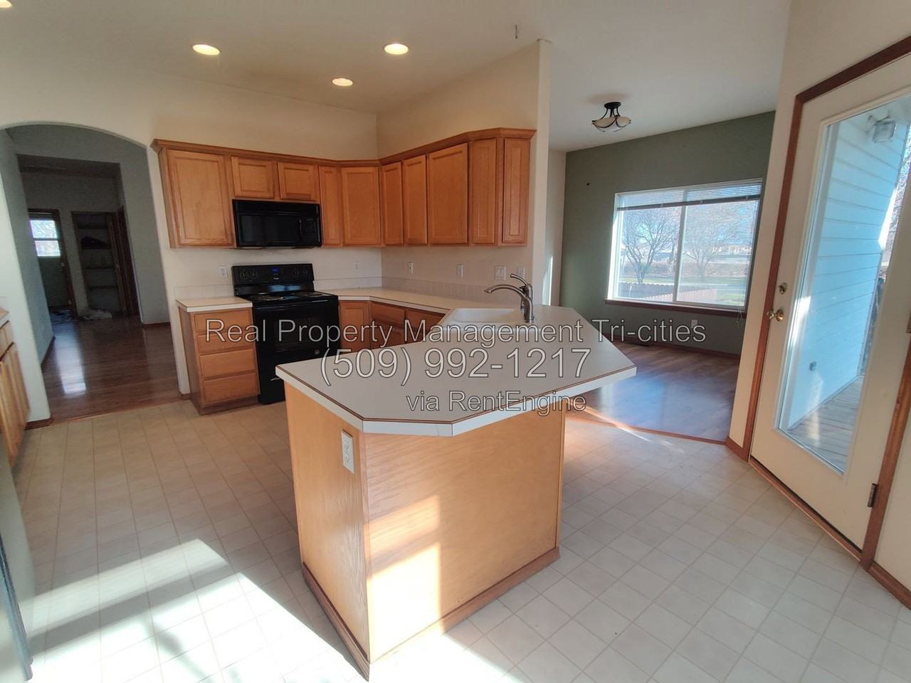 2650 Sandstone Ln - Photo 3 of 11