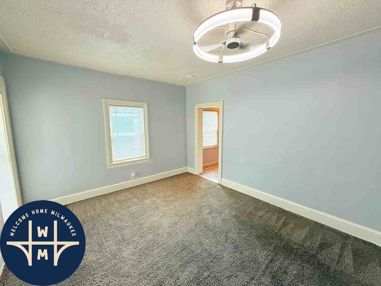 916 Grand Ave - Photo 4 of 21