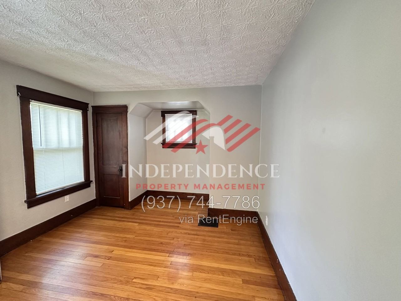 2720 Dwight Ave - Photo 7 of 20