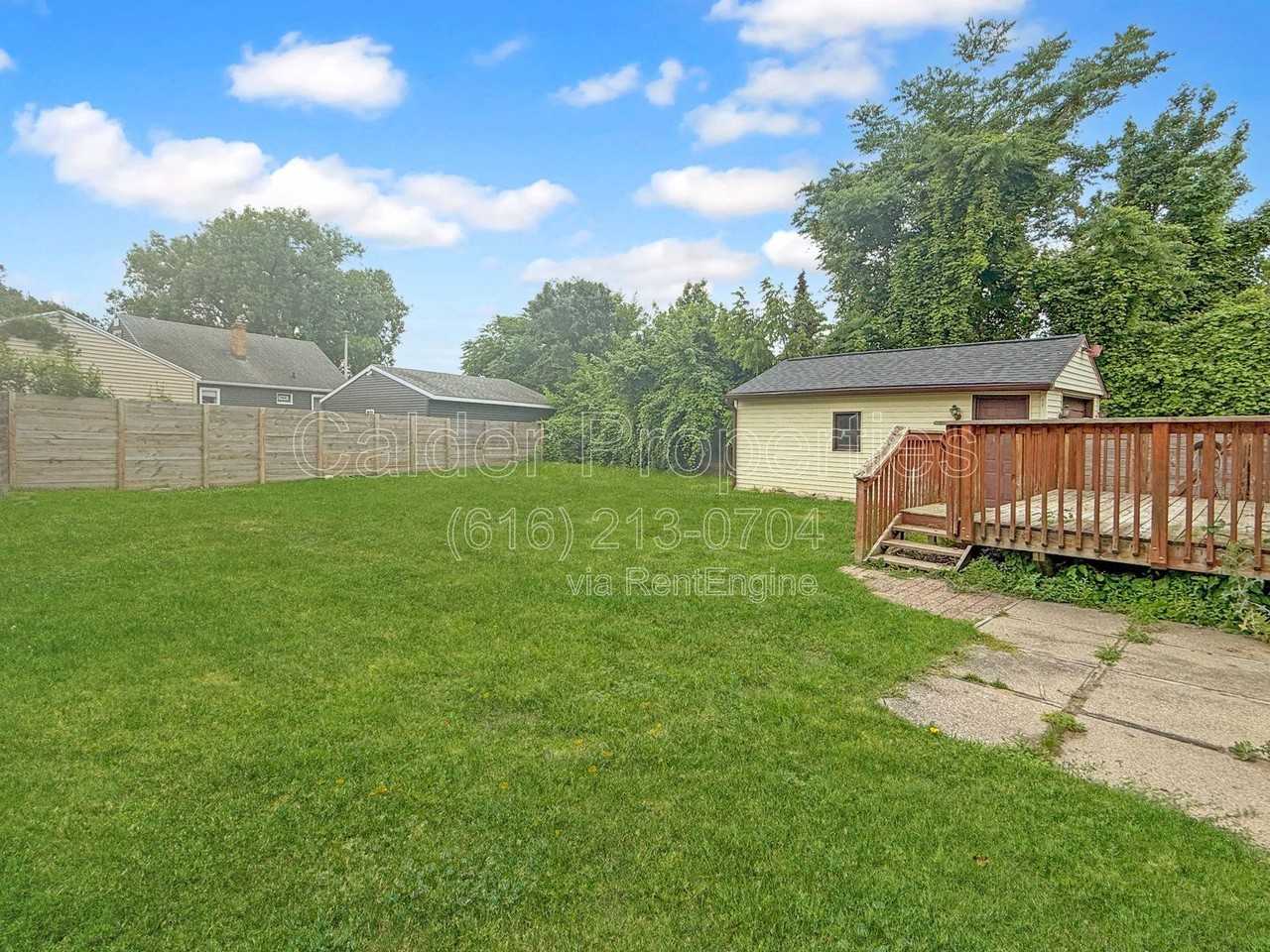 2135 Avon Ave Sw - Photo 2 of 3
