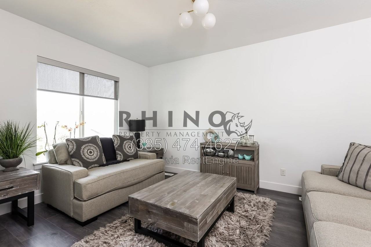 4187 N 900 W - Photo 5 of 30