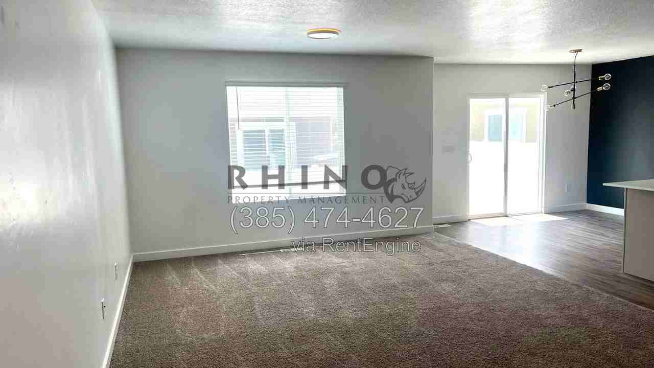 3579 W Cornfield Dr - Photo 2 of 16