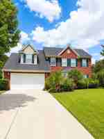 featured image of 1525 Clarendon Way