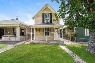 807 20th St #A - Photo 1 of 1