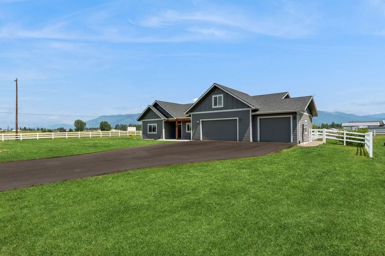 501 Wheatland Ln - Photo 2 of 42