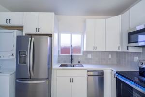 featured image of 2860 Webster Ave