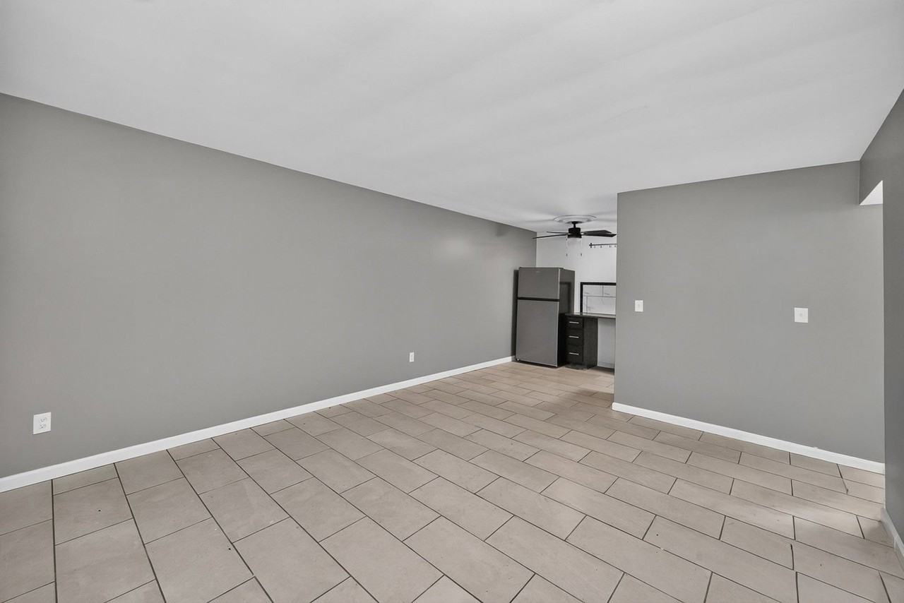 2108 Salvador St #4 - Photo 4 of 22