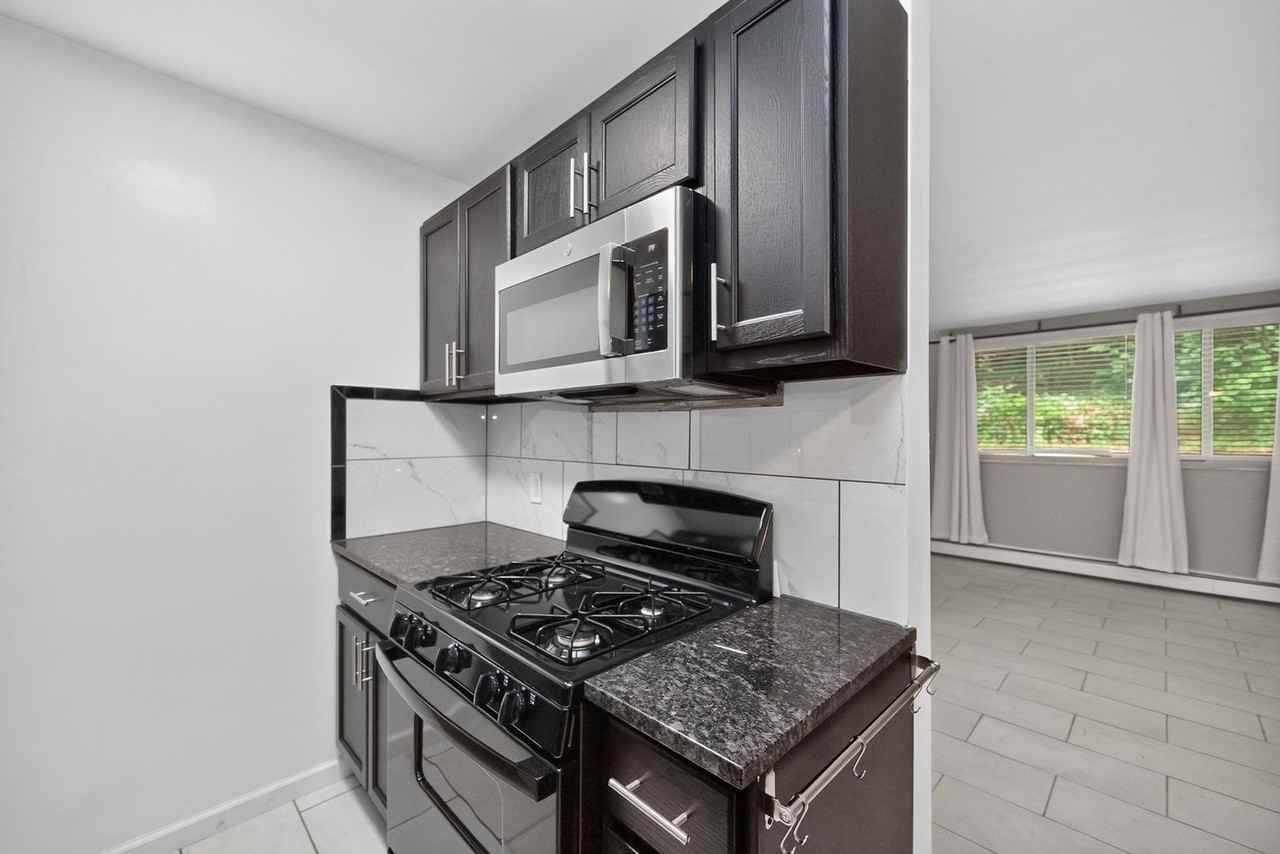 2108 Salvador St #4 - Photo 5 of 22