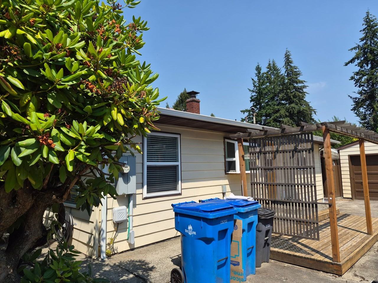 16516 15th Ave Ne - Photo 3 of 18