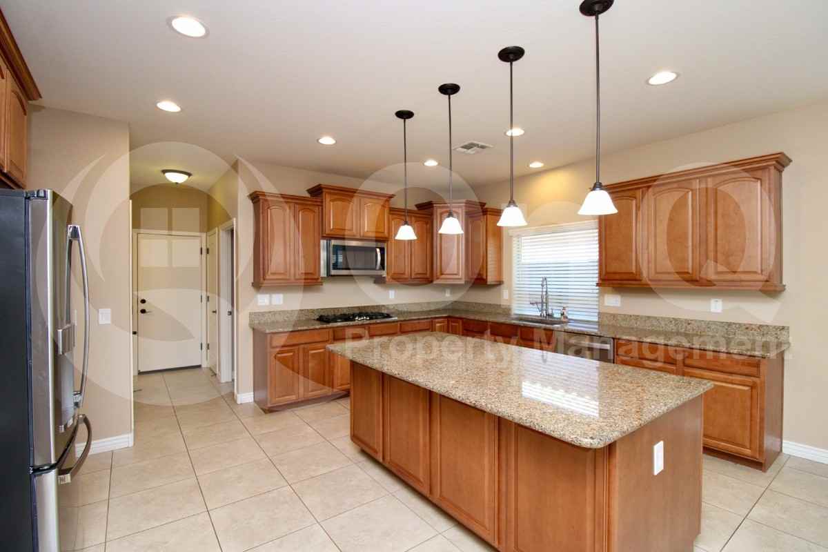 4054 E Casitas Del Rio Dr - Photo 3 of 27