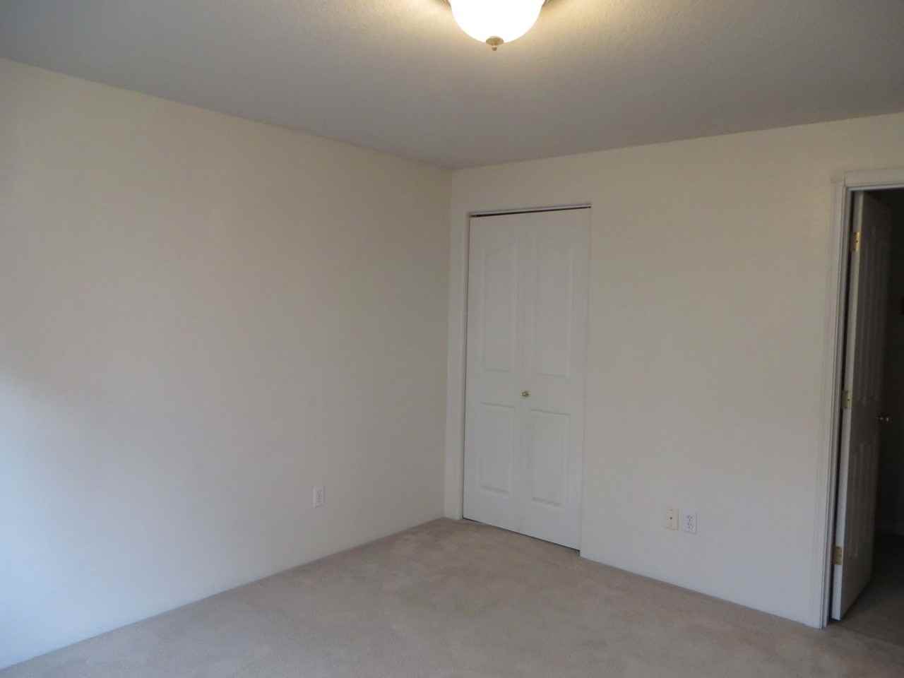 370 Rolling Hills Rd - Photo 6 of 11