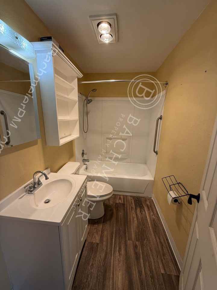 120 Se 17th St - Photo 6 of 11