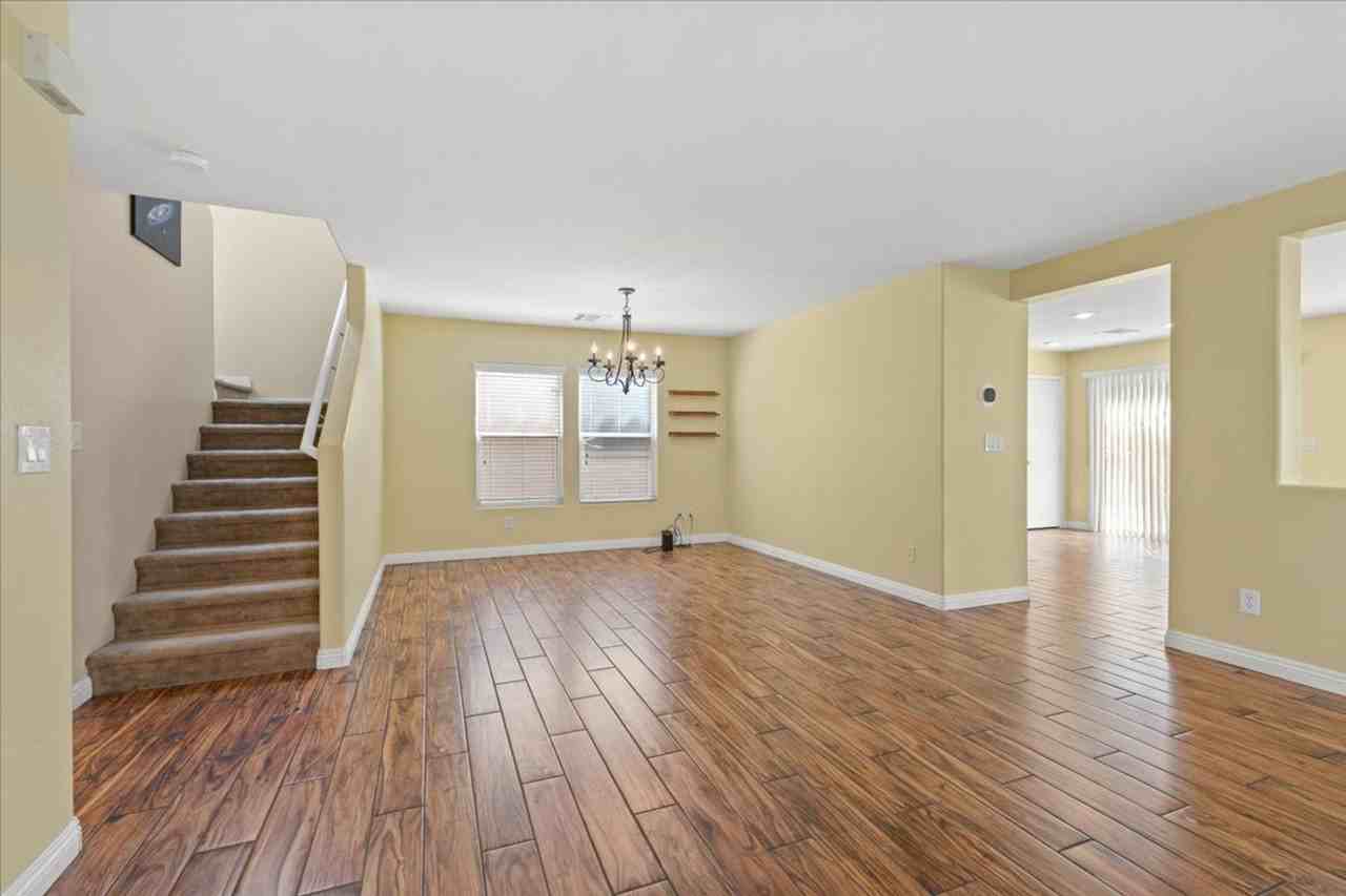 11617 Royal Derwent Dr - Photo 4 of 22