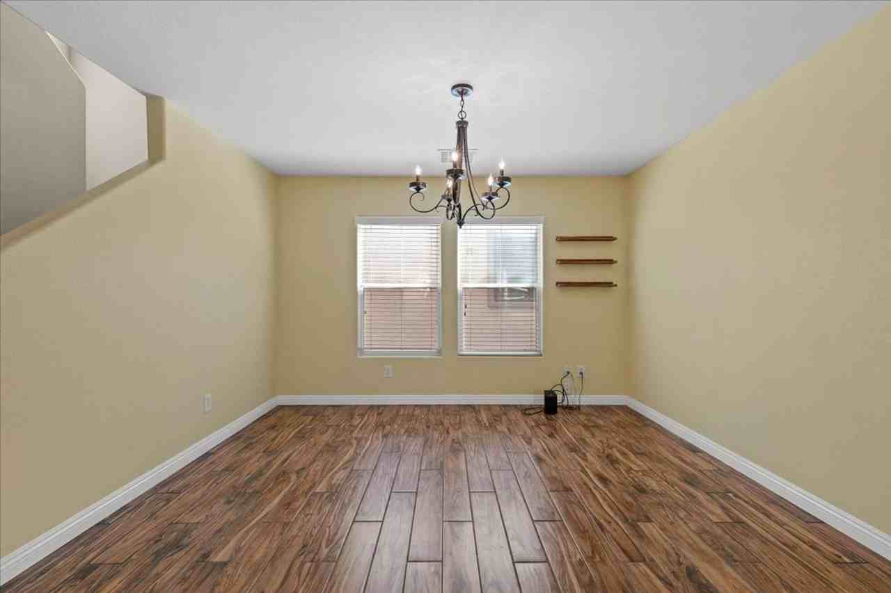 11617 Royal Derwent Dr - Photo 5 of 22