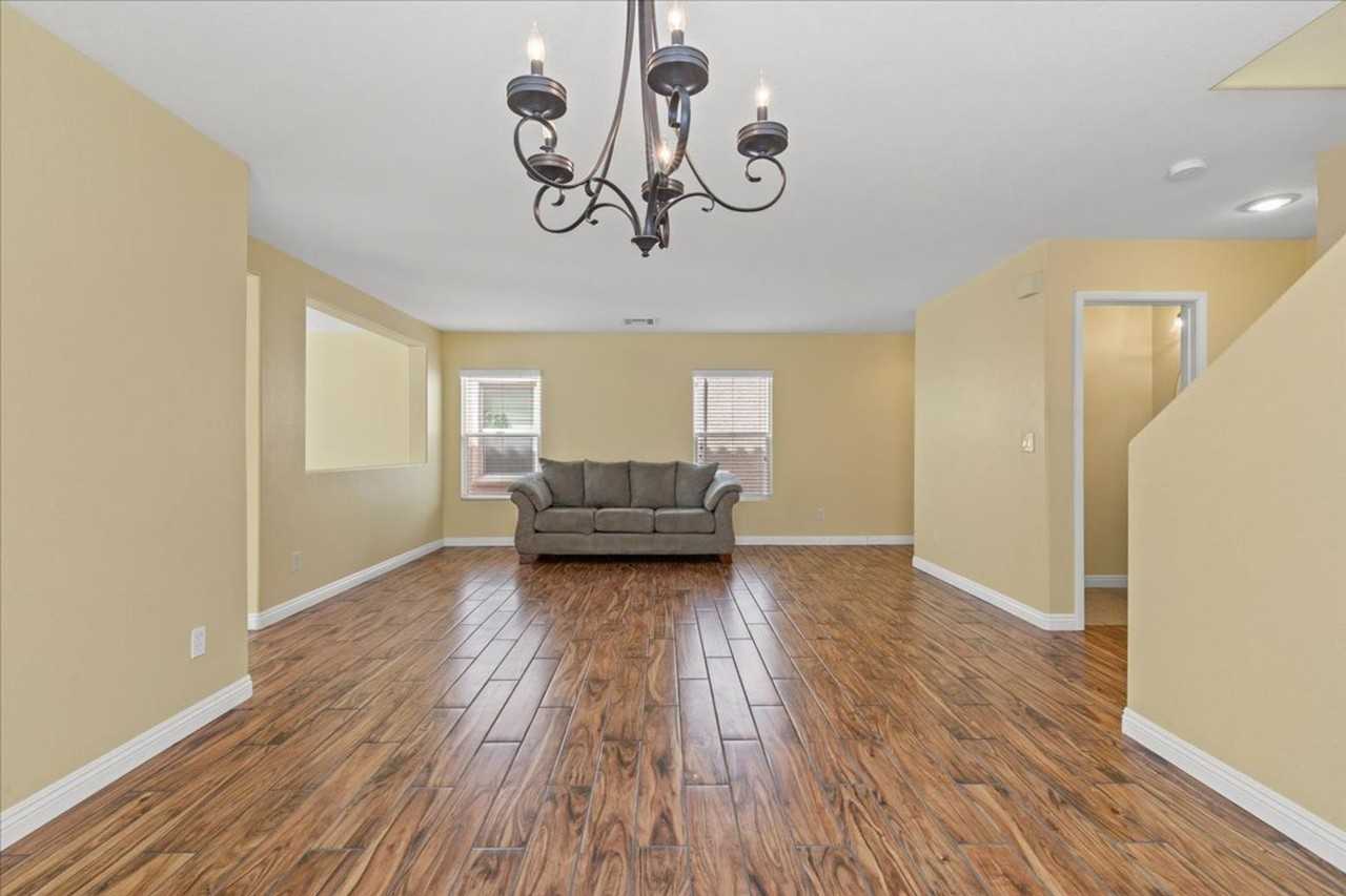 11617 Royal Derwent Dr - Photo 6 of 22