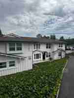 featured image of 1701 Peppertree Ln