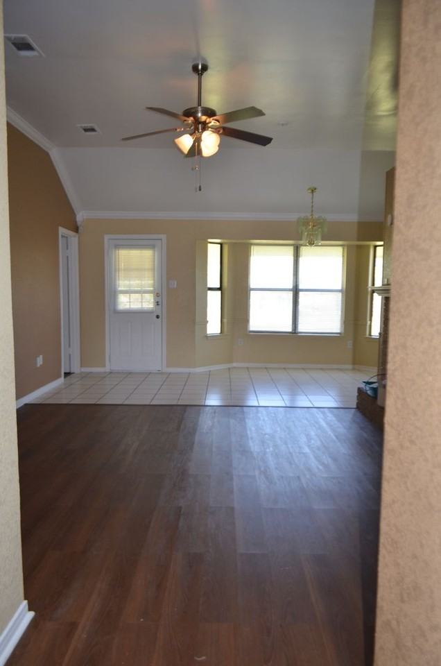 113 Lariat Cir - Photo 7 of 23